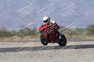 media/Dec-01-2025-Moto Forza (Mon) [[2daa91e15f]]/1-Advanced Group/Session 3 Turn 3 Exit Bump Pans/